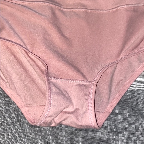 ❗️SOLD❗️ - Picture 2 of 5